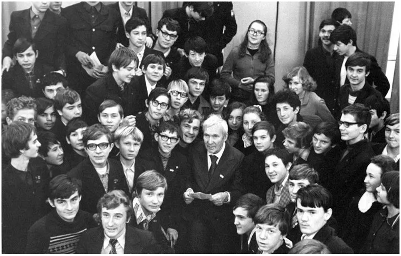 A. N. Kolmogorov among pupils of Physics and Mathematics School No. 18 at Moscow State University.
