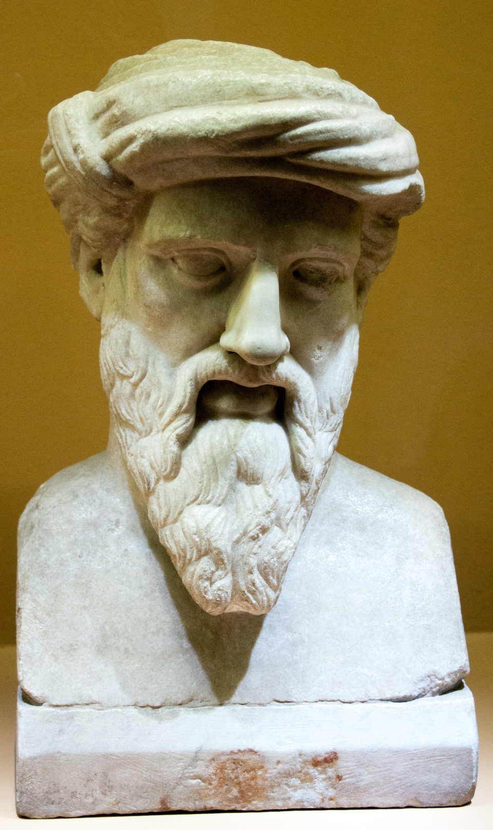 Pythagoras at the Roman Forum. Roman marble copy of a Greek original from the second–first centuries BCE. Colosseum collection, Rome, Italy (Colosseum, Rome, Musei Capitolini, Italy).