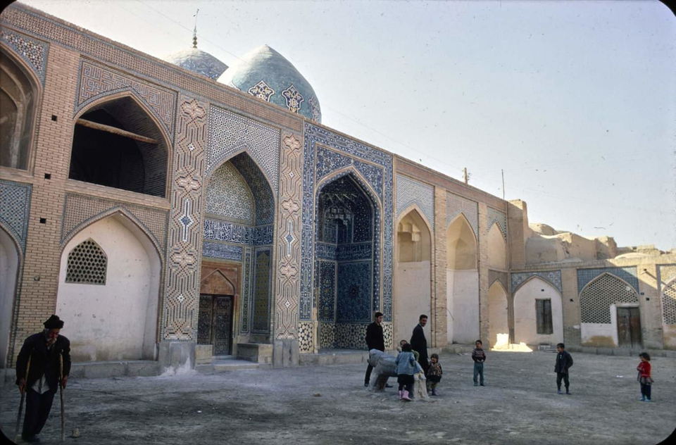 The portal of the Darb-i Imam complex in Isfahan, one of the most discussed examples in the debate on girih tiles and the quasiperiodicity of Islamic ornament